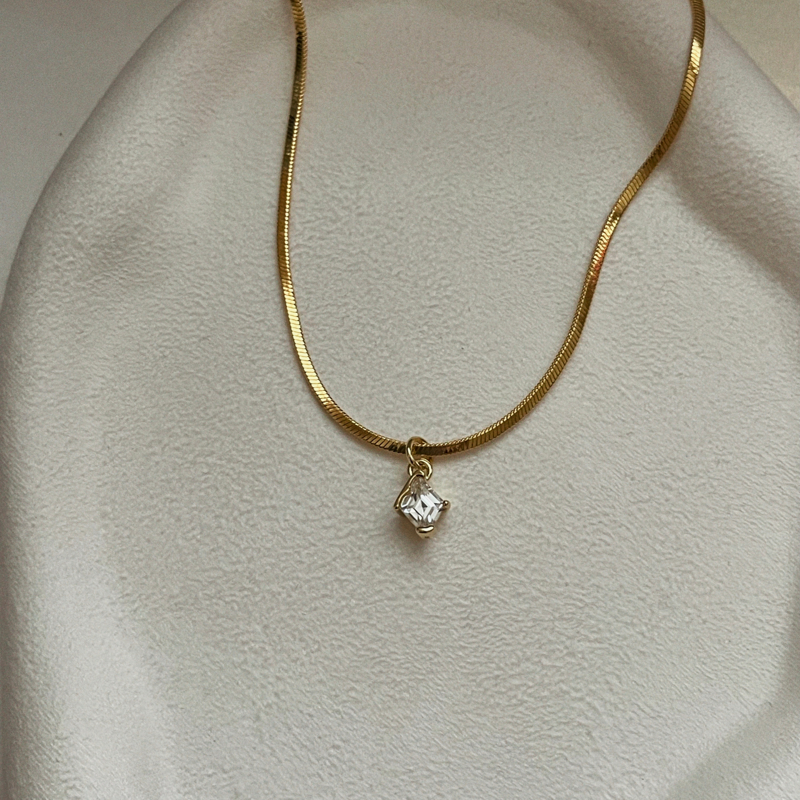 Cora Necklace - Image 2